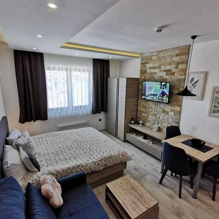 Silja Kopaonik S45 Milmari Apartamento Exterior foto
